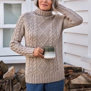 WoolOvers Wool Cable Knit Fisherman Turtleneck Sweater Soft Oatmeal Size Small
